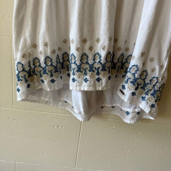 Hollister Boho longline Embroidered Top - Picture 4 of 10